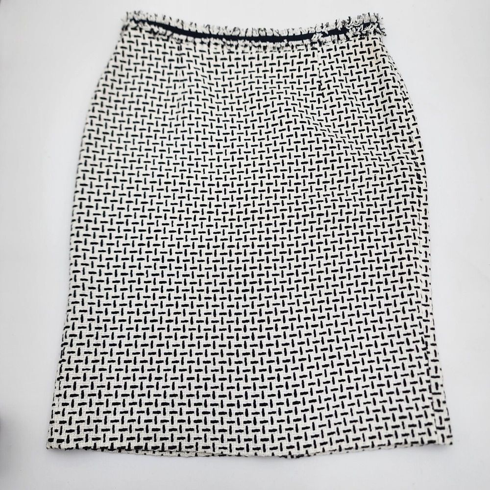 Brooks Brothers Tweed Women's Skirts Black and‎ White Pencil Size 4